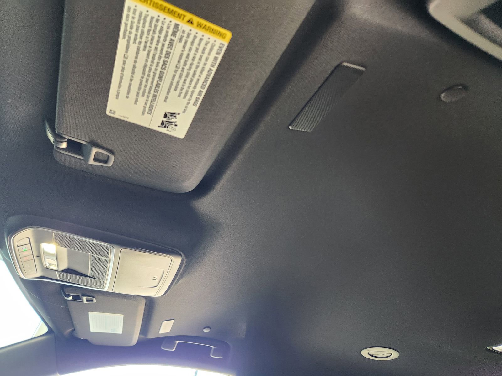 New 2026 Chevrolet Traverse RS image 24