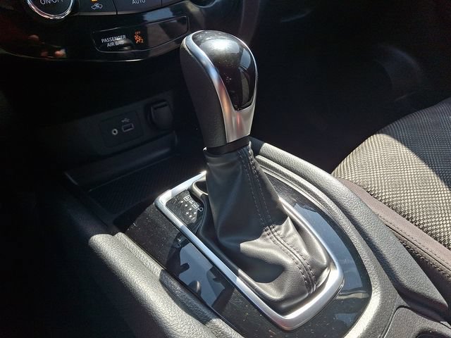 Used 2019 Nissan Rogue Sport SV AWD/4WD image 15