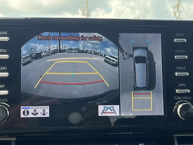 Used 2022 Toyota Sienna Platinum FWD image 35