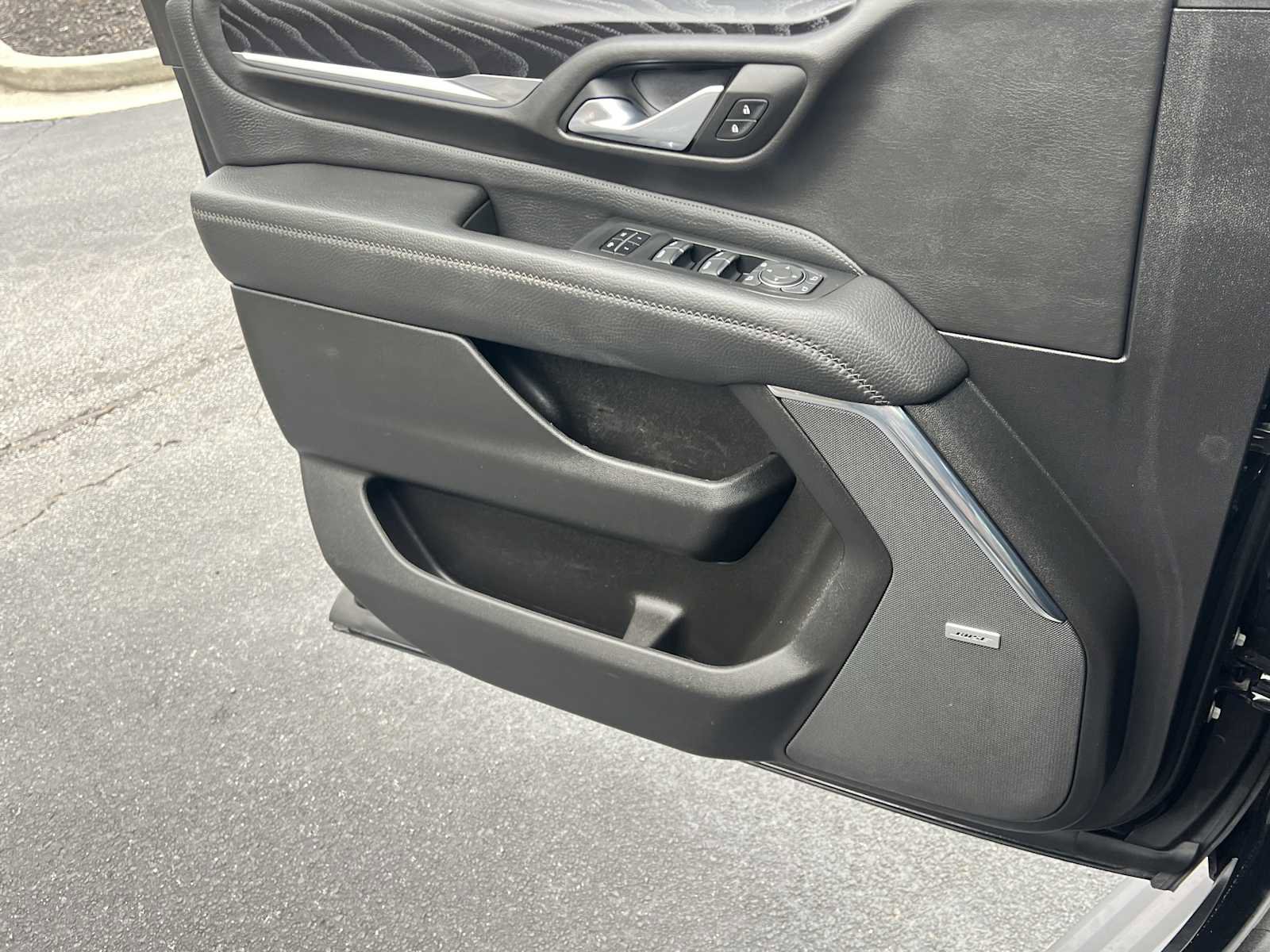 Used 2023 GMC Yukon Denali w/ Max Trailering Package image 15