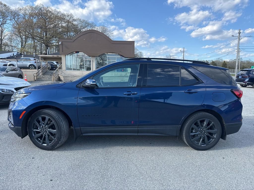 Used 2023 Chevrolet Equinox RS w/ RS Leather Package AWD/4WD image 7