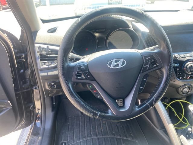 Used 2013 Hyundai Veloster Turbo FWD image 10