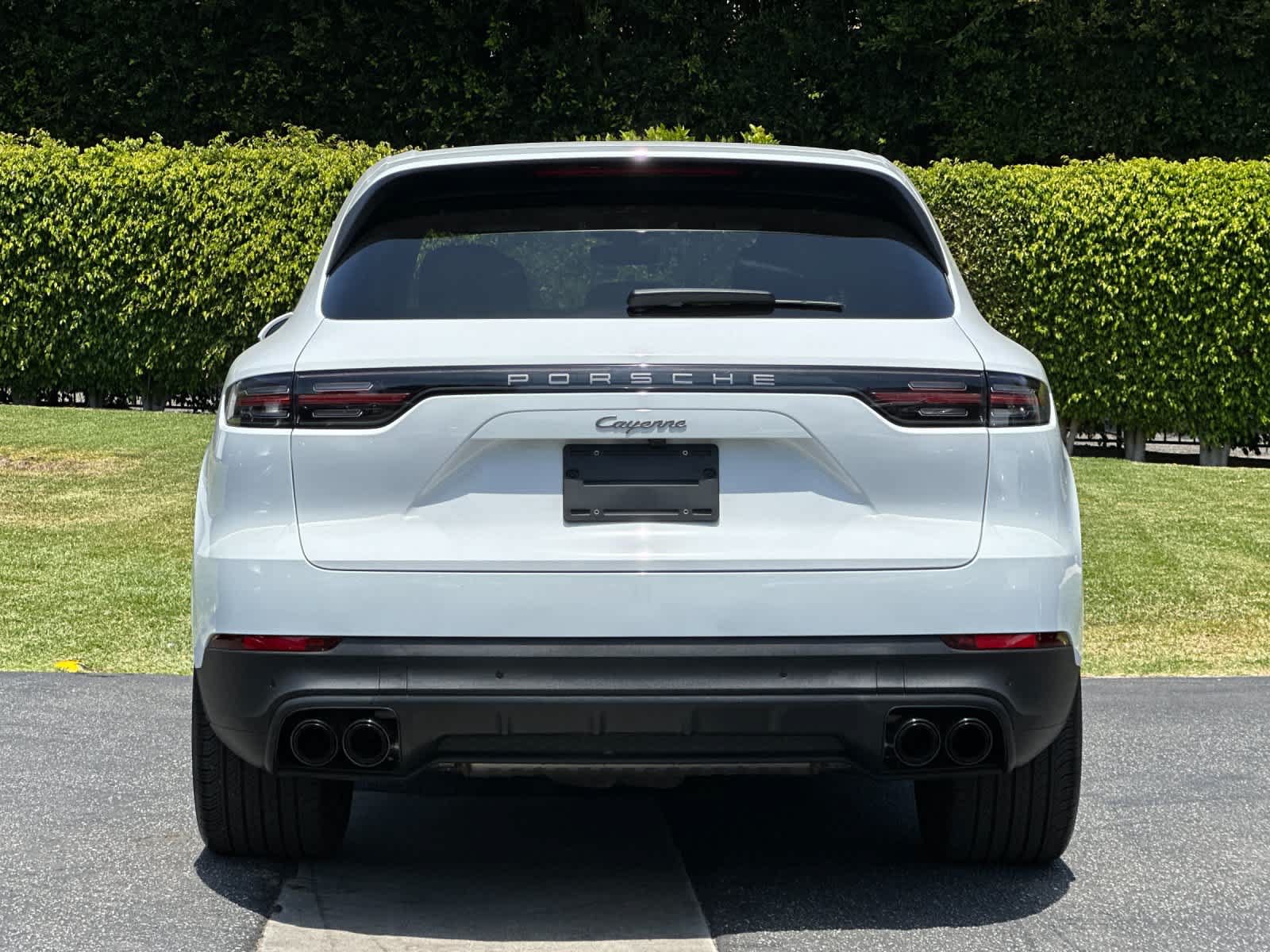 Certified 2023 Porsche Cayenne Platinum Edition AWD/4WD image 7