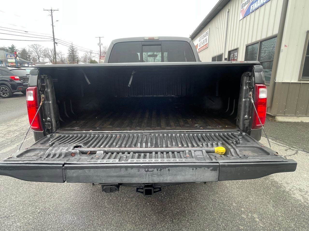 Used 2016 Ford F250 Lariat w/ Lariat Interior Package image 8