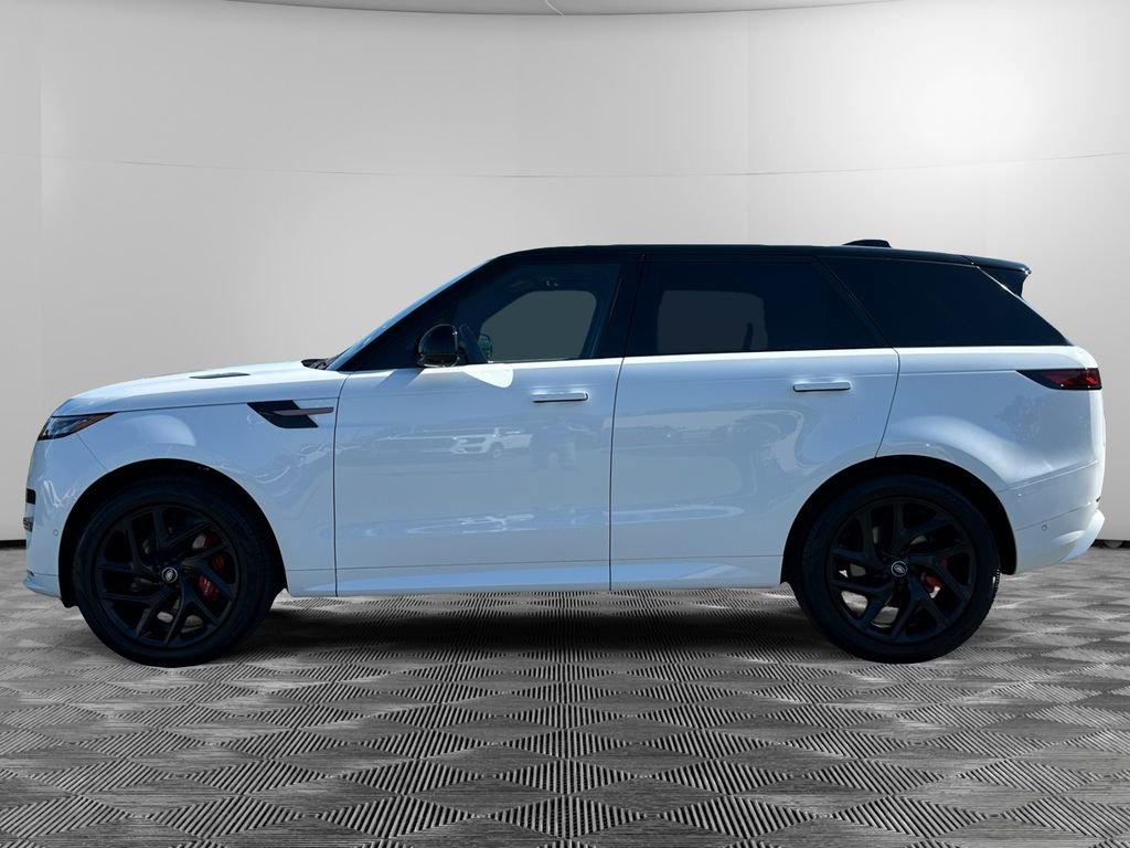 Used 2023 Land Rover Range Rover Sport SE Dynamic AWD/4WD image 2