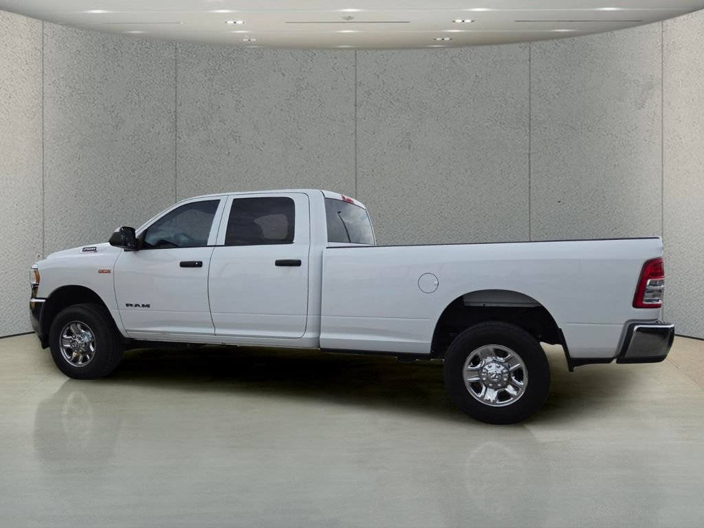 Used 2022 RAM 2500 Tradesman w/ Chrome Appearance Group AWD/4WD image 7