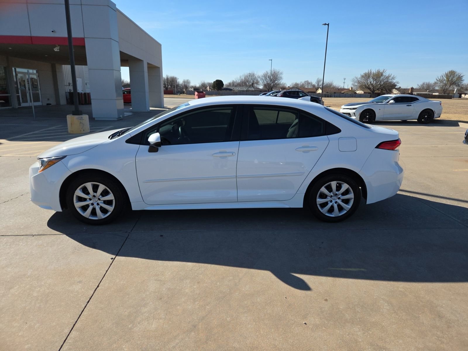 Used 2024 Toyota Corolla LE image 8