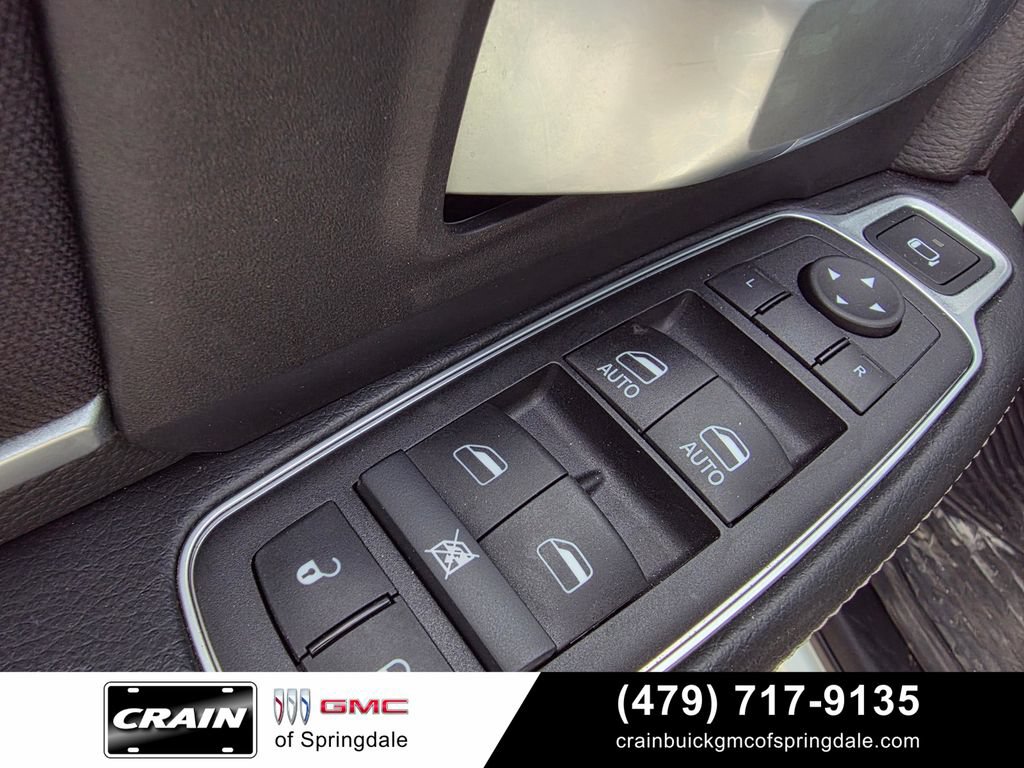 Used 2024 RAM 3500 SLT w/ Quick Order Package 2YG SLT AWD/4WD image 11