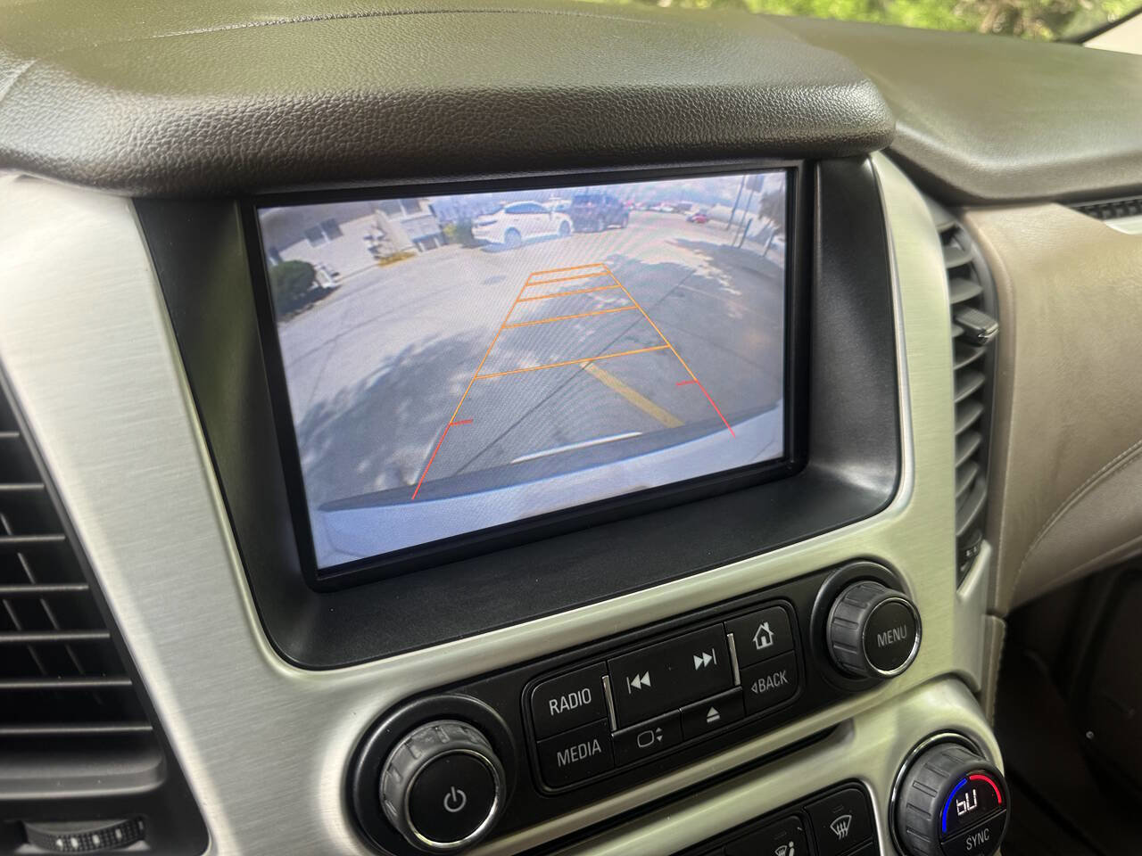 Used 2015 GMC Yukon SLE w/ Convenience Package RWD image 18