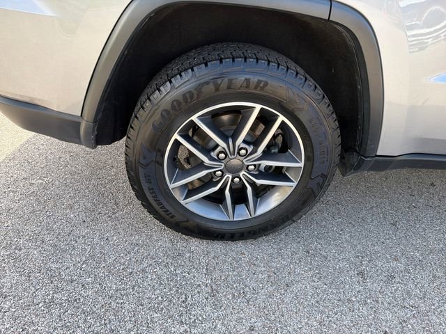 Used 2020 Jeep Grand Cherokee Limited image 41