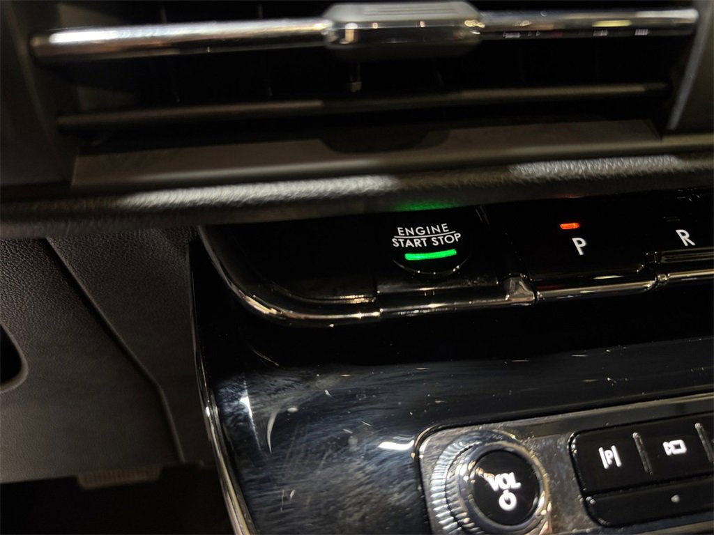 Used 2023 Lincoln Corsair AWD w/ Equipment Group 101A image 29