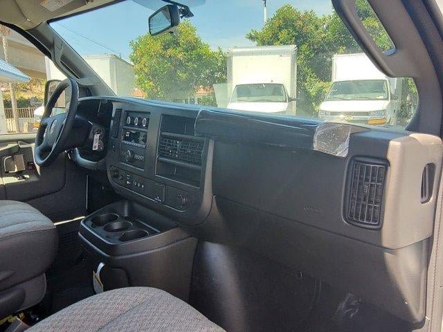 New 2026 Chevrolet Express 2500 w/ Driver Convenience Package RWD image 25