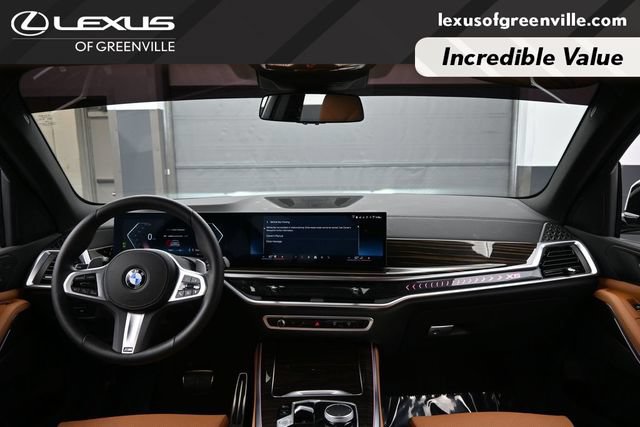 Used 2025 BMW X5 xDrive40i w/ M Sport Package AWD/4WD image 23