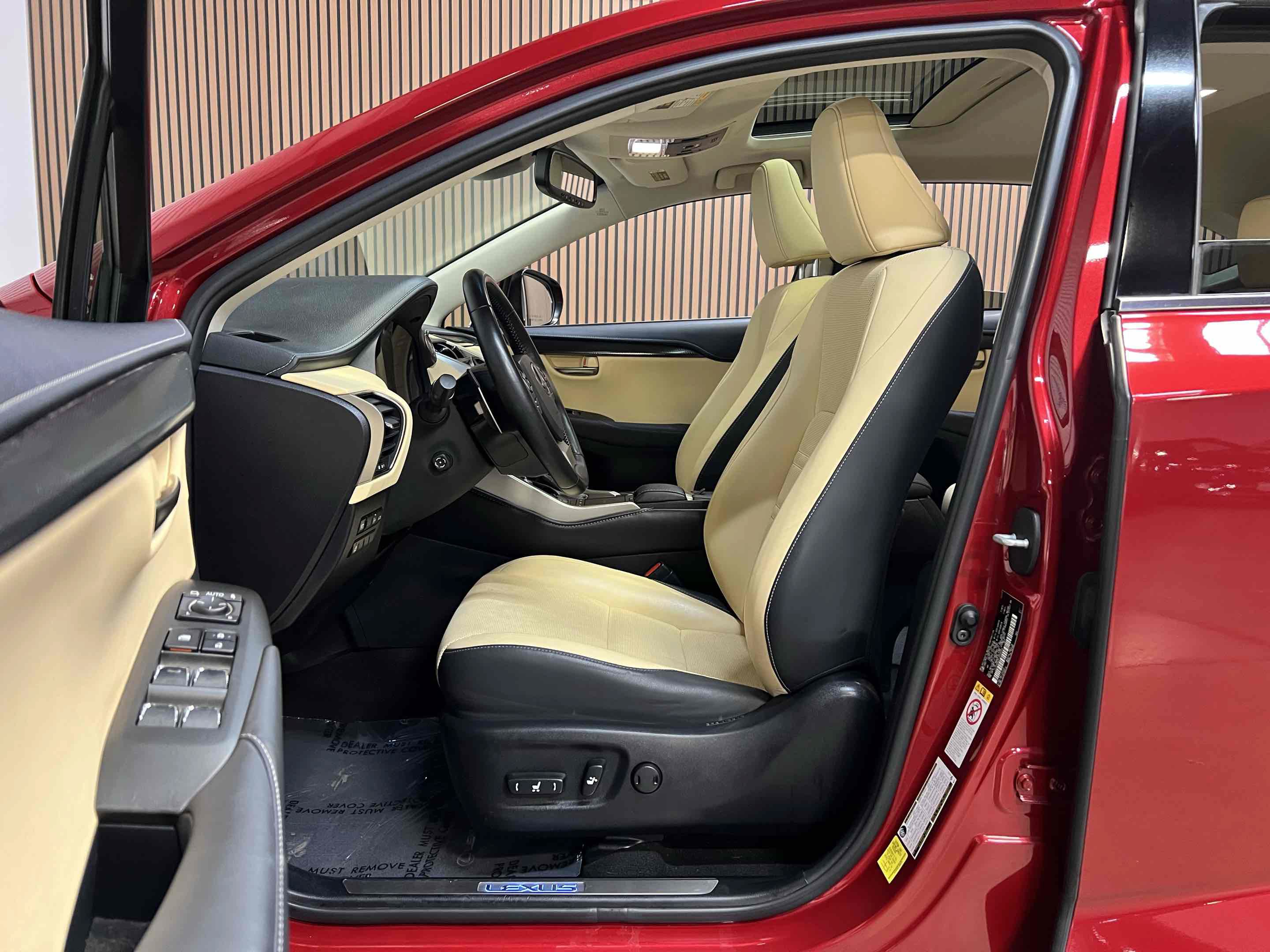 Used 2018 Lexus NX 300 FWD w/ Premium Package image 4