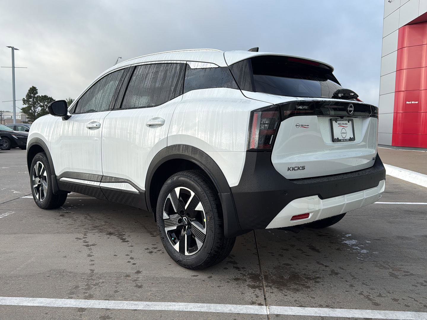 New 2026 Nissan Kicks SV image 9