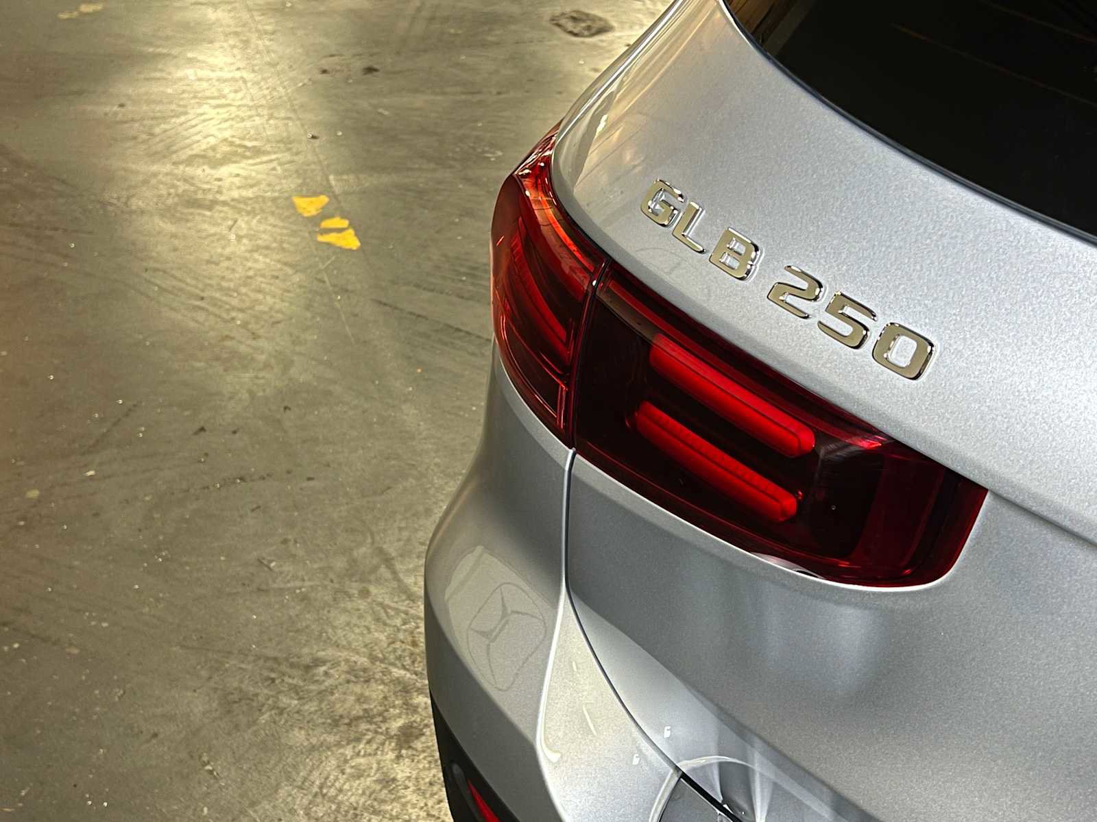 Certified 2025 Mercedes-Benz GLB 250 4MATIC image 14