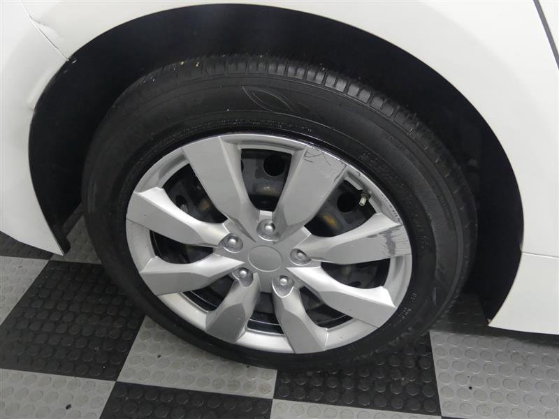 Used 2022 Toyota Corolla LE image 16