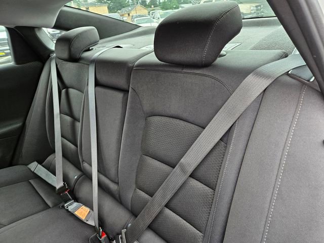 Used 2023 Chevrolet Malibu LT FWD image 17
