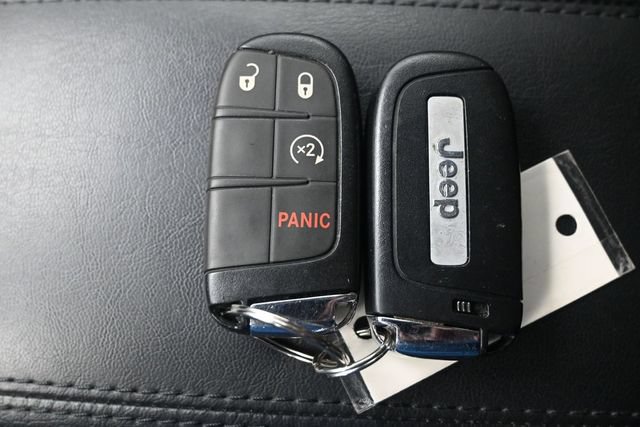 Used 2022 Jeep Compass Latitude AWD/4WD image 15