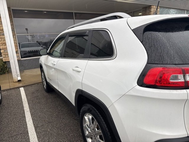 Used 2016 Jeep Cherokee Limited image 5