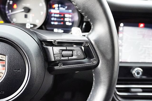 Used 2024 Porsche Macan S w/ Premium Plus Package AWD/4WD image 42