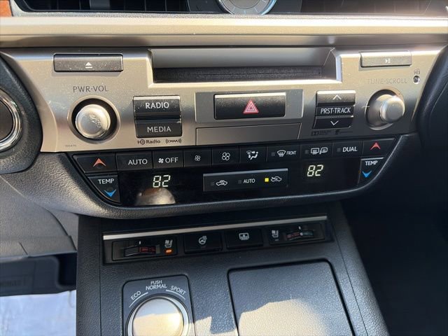 Used 2015 Lexus ES 350 350 w/ Luxury Package image 15