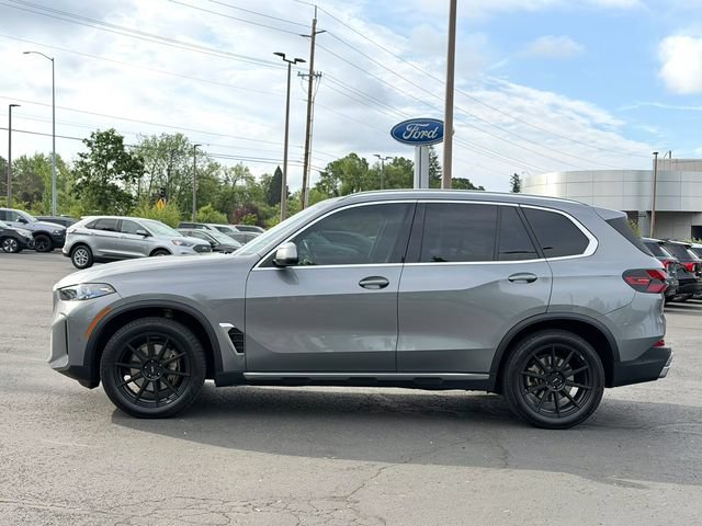 Used 2024 BMW X5 xDrive40i w/ Executive Package AWD/4WD image 6