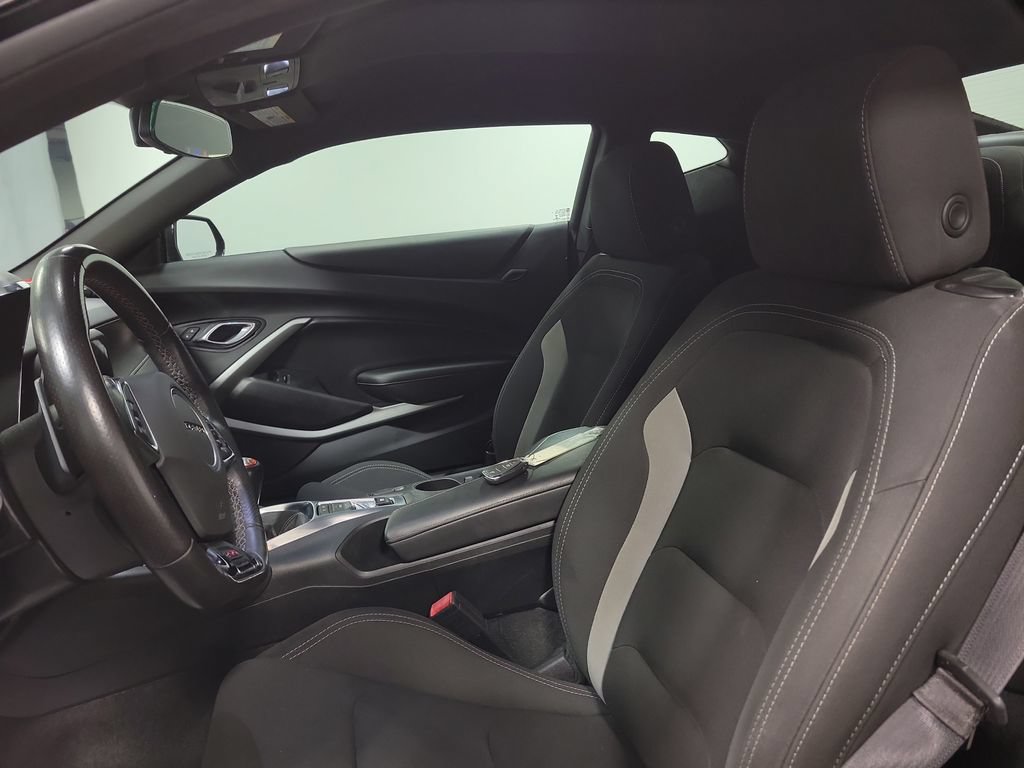 Used 2018 Chevrolet Camaro SS RWD image 15