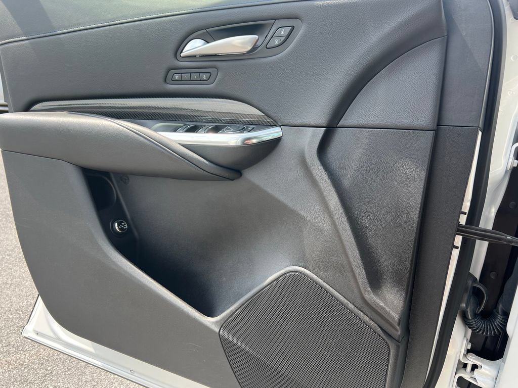 Certified 2024 Cadillac XT4 Sport AWD/4WD image 19