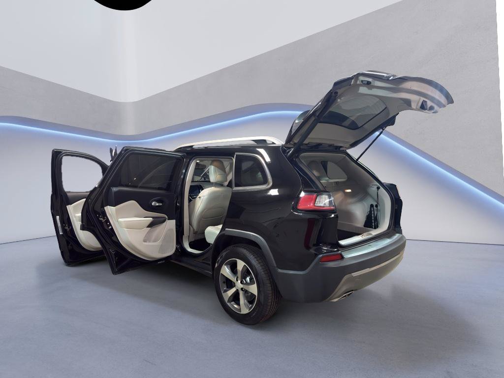 Used 2019 Jeep Cherokee Limited AWD/4WD image 12