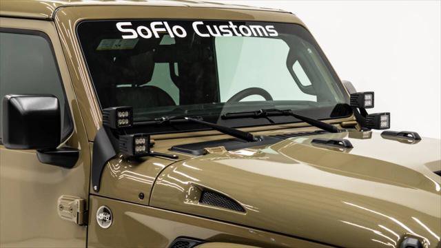 Used 2025 Jeep Gladiator Sport image 20