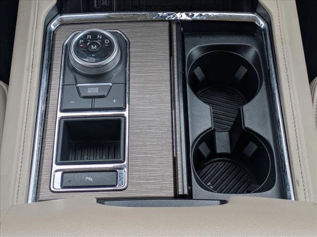 Used 2024 Ford Expedition Limited RWD image 12