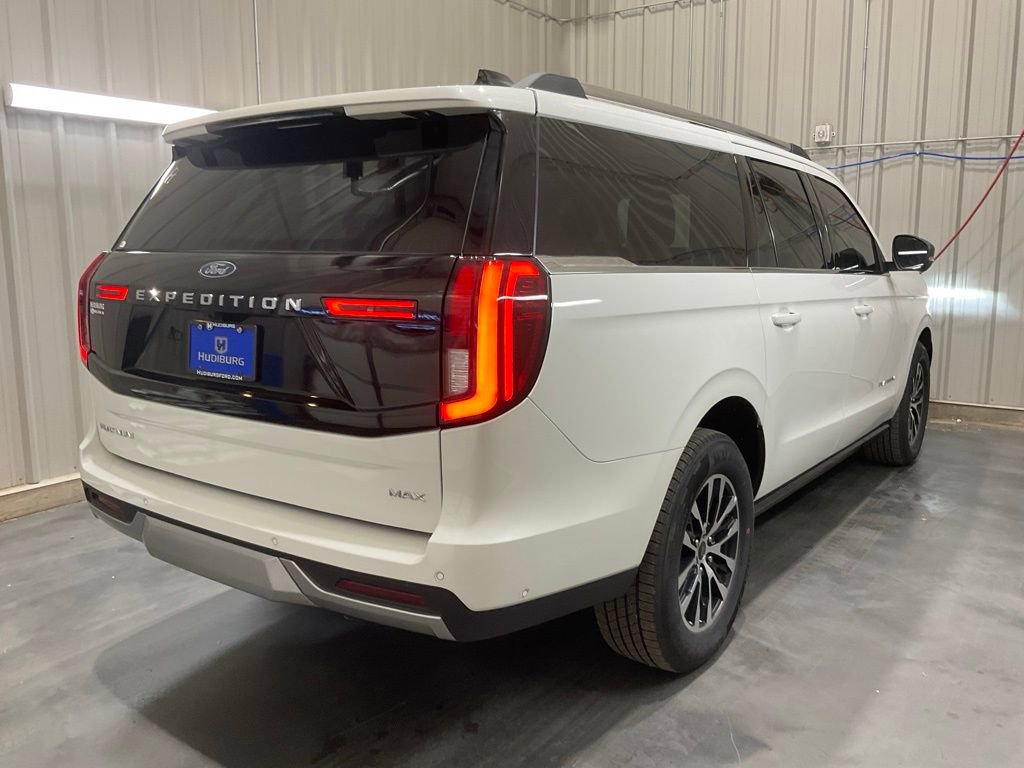 New 2025 Ford Expedition Max Platinum image 26