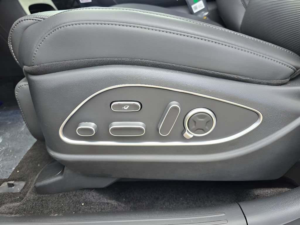 New 2026 Hyundai Palisade Calligraphy AWD/4WD image 17