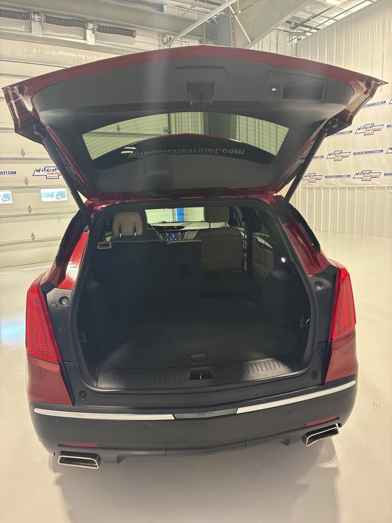 Used 2019 Cadillac XT5 FWD image 33