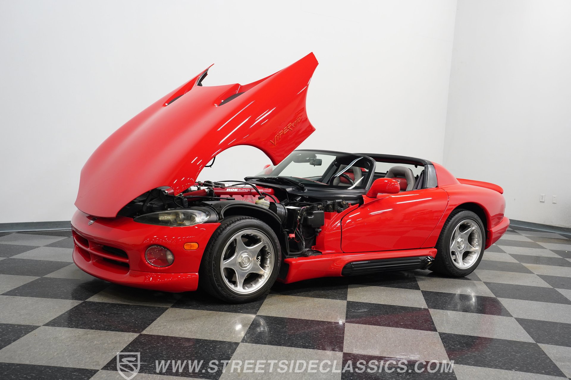 Used 1994 Dodge Viper RT/10 RWD image 30