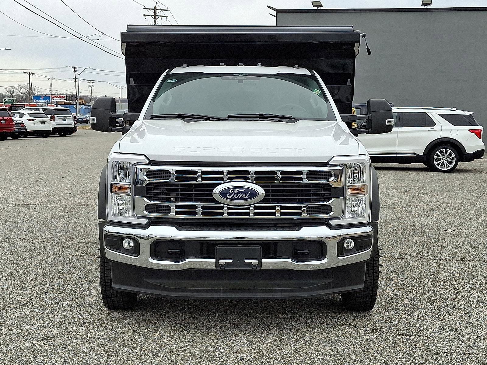 Used 2023 Ford F450 XL image 2