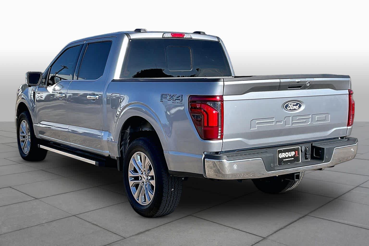 Used 2025 Ford F150 Lariat w/ Equipment Group 501A Mid AWD/4WD image 11