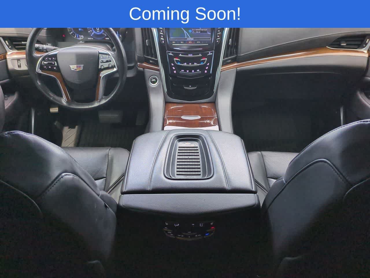 Used 2020 Cadillac Escalade Luxury w/ Escalade Sport Edition AWD/4WD image 14