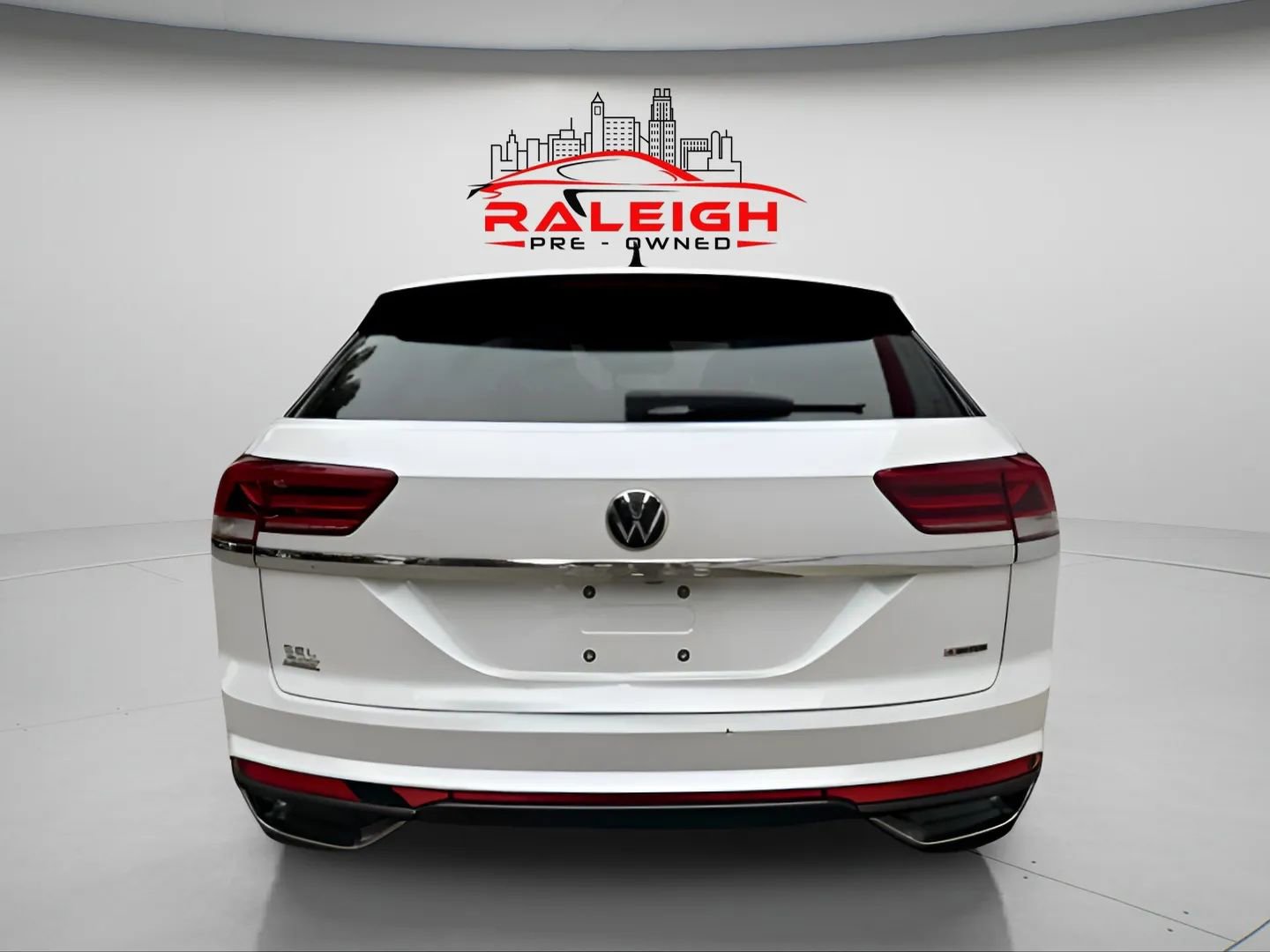 Used 2021 Volkswagen Atlas Cross Sport SEL image 8