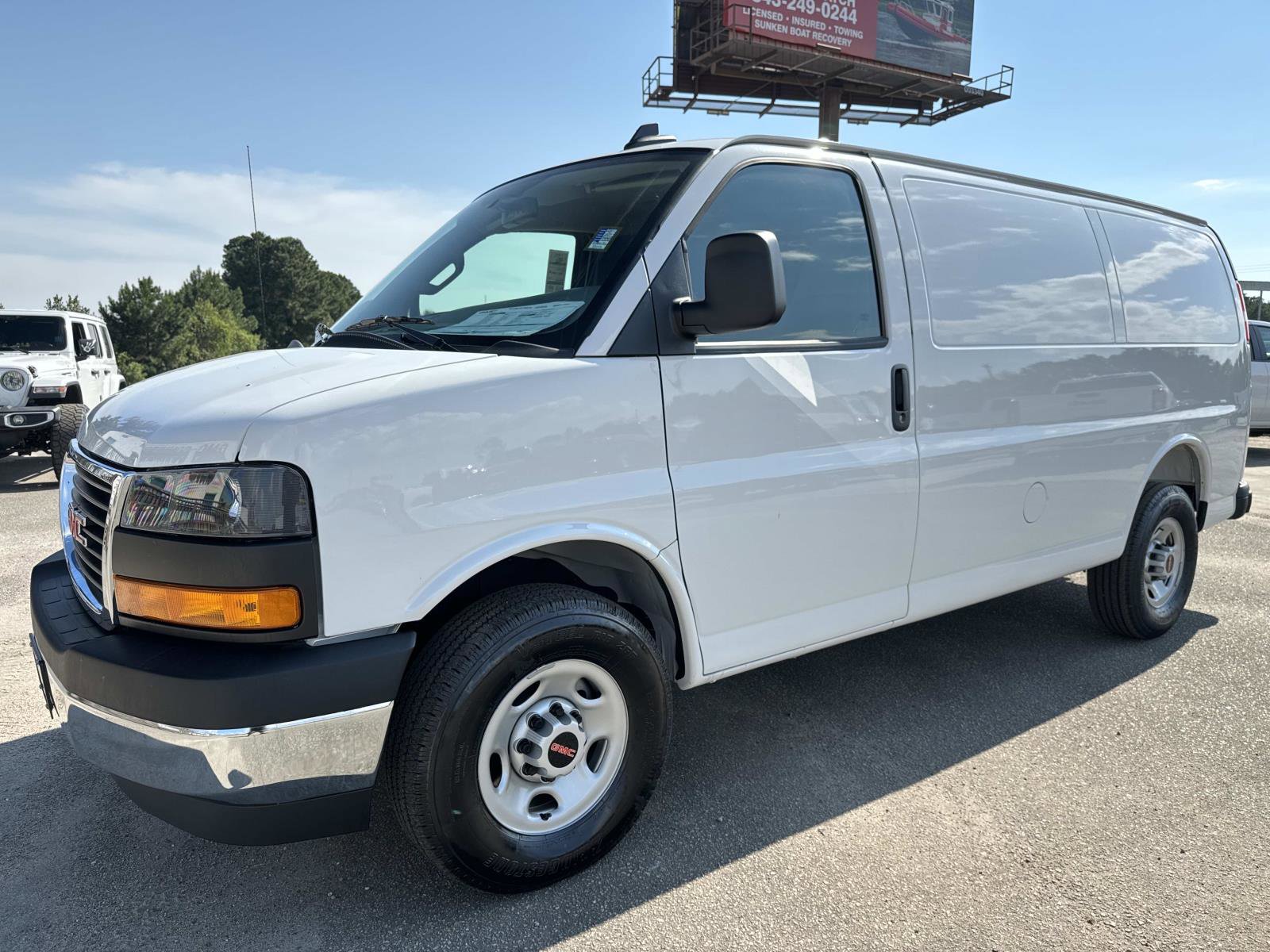 New 2025 GMC Savana 2500 w/ Driver Convenience Package image 7