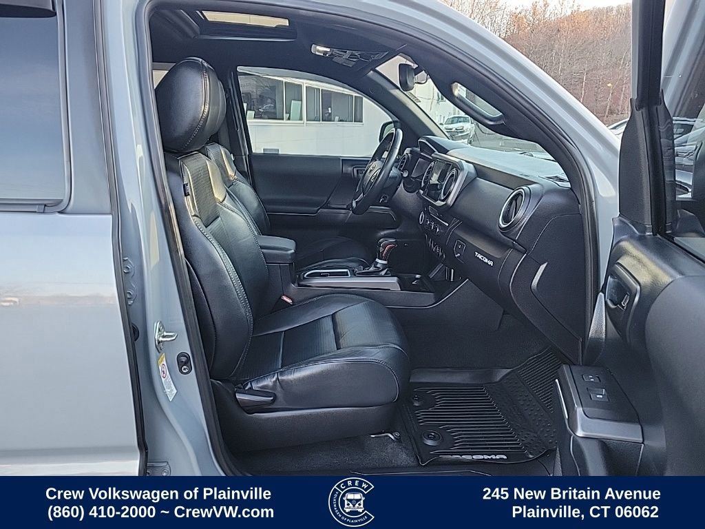 Used 2019 Toyota Tacoma TRD Off-Road image 19