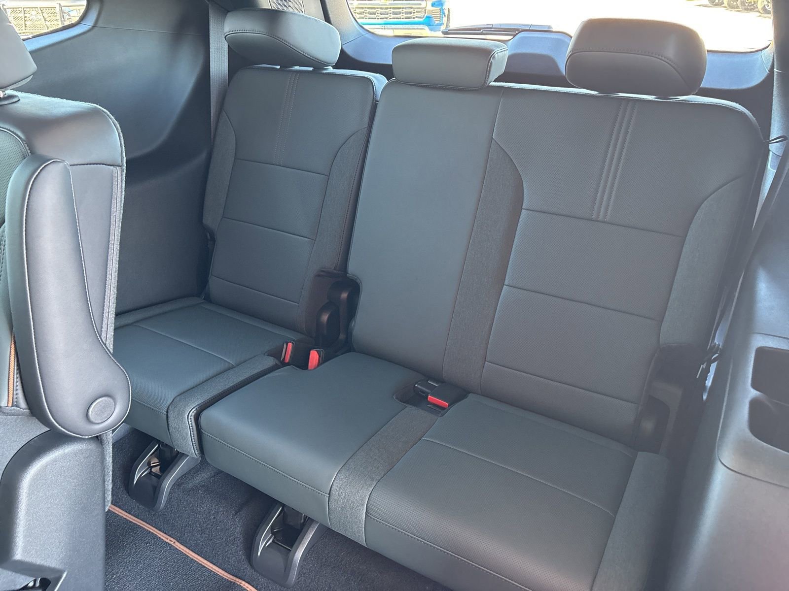 New 2026 GMC Acadia AT4 image 12