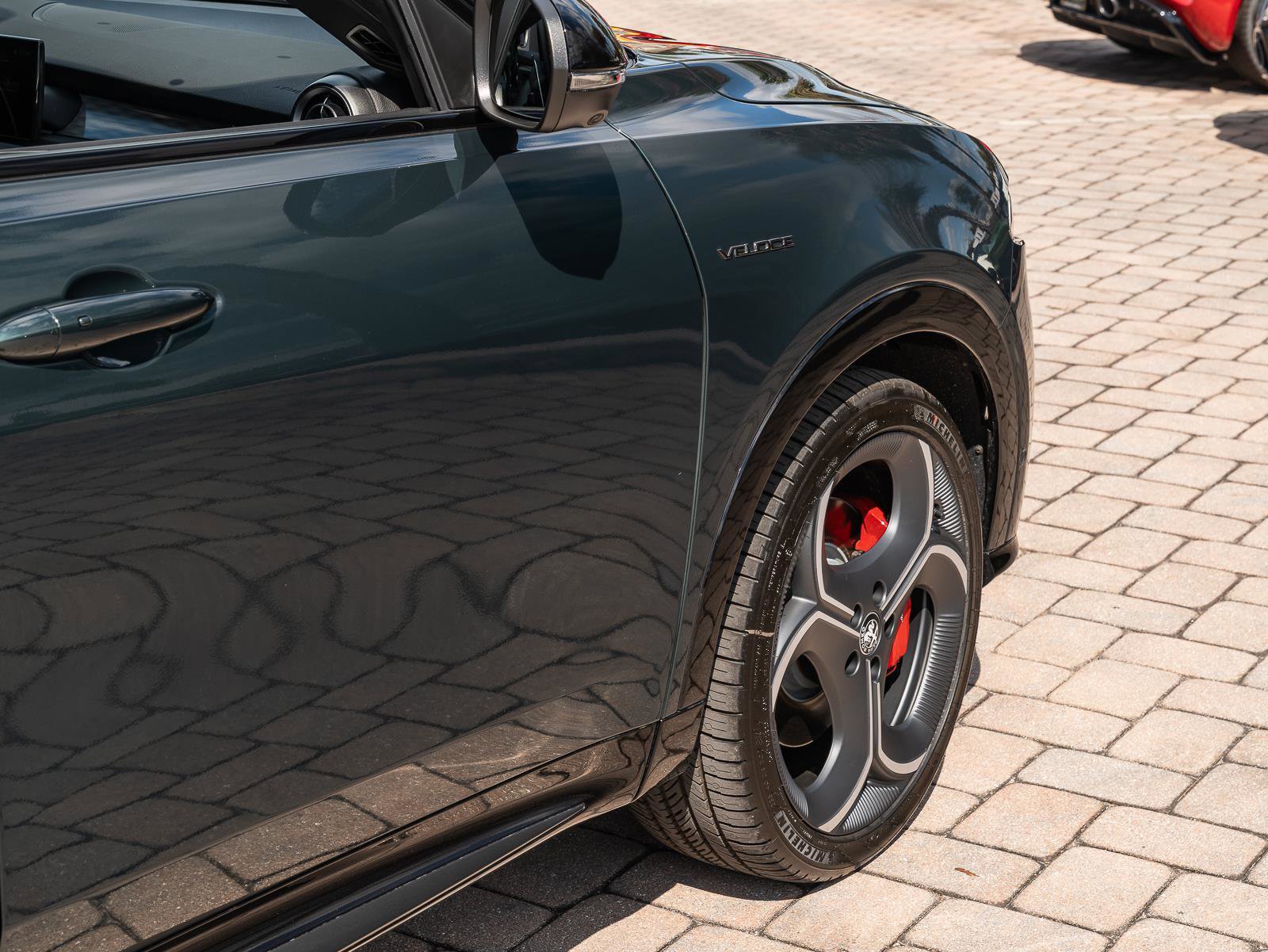 New 2026 Alfa Romeo Tonale Veloce w/ Quick Order Package 23H Volce image 13