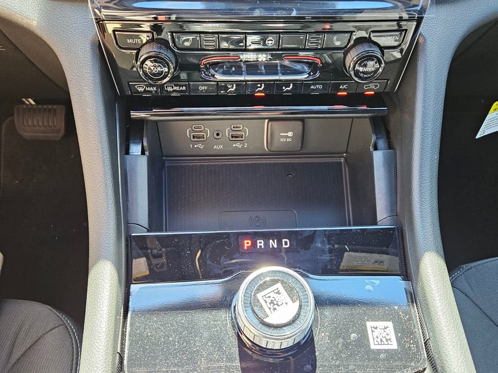 New 2025 Jeep Grand Cherokee Laredo X w/ Luxury Tech Group I image 20