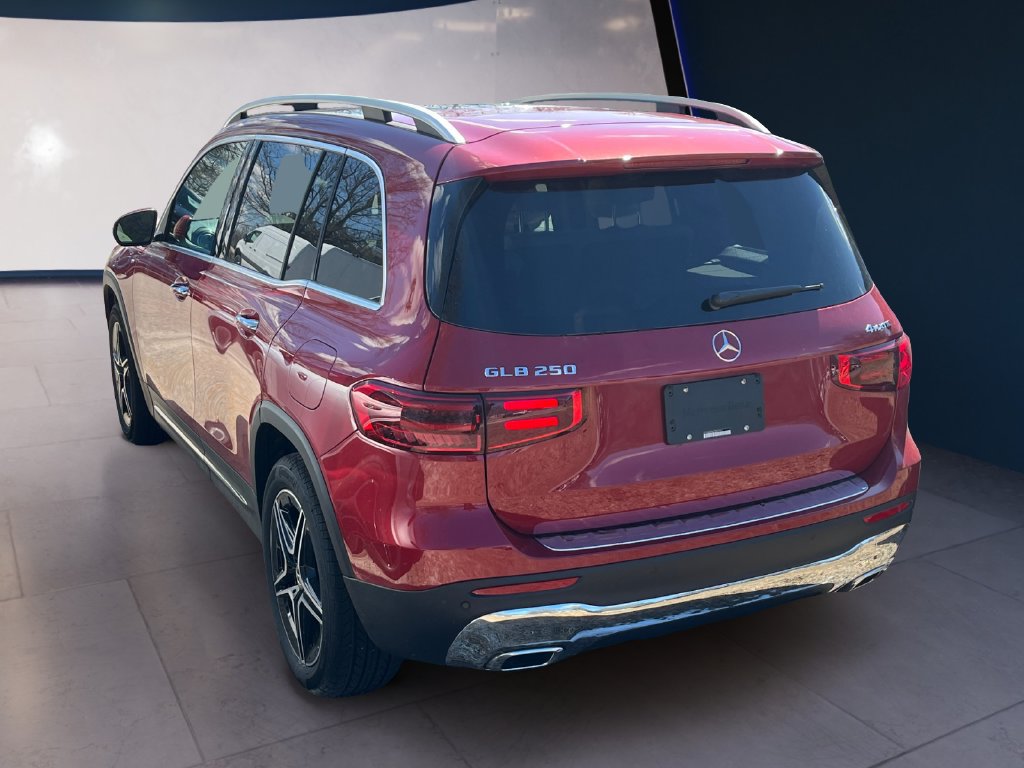 New 2026 Mercedes-Benz GLB 250 4MATIC image 2