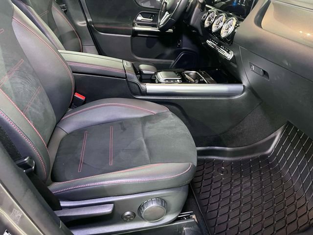 Used 2022 Mercedes-Benz GLA 250 GLA 250 image 24