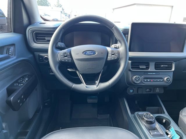 Used 2025 Ford Maverick Lariat w/ Black Appearance Package image 14