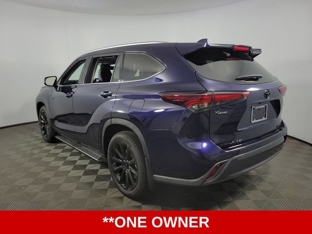 Used 2024 Toyota Highlander Limited FWD image 6