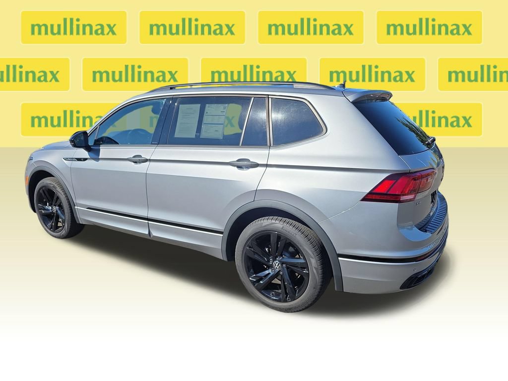 Used 2024 Volkswagen Tiguan SE R-Line AWD/4WD image 6